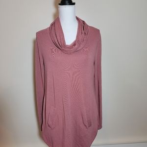 Cable & Gauge pullover tunic with cowl neck size large